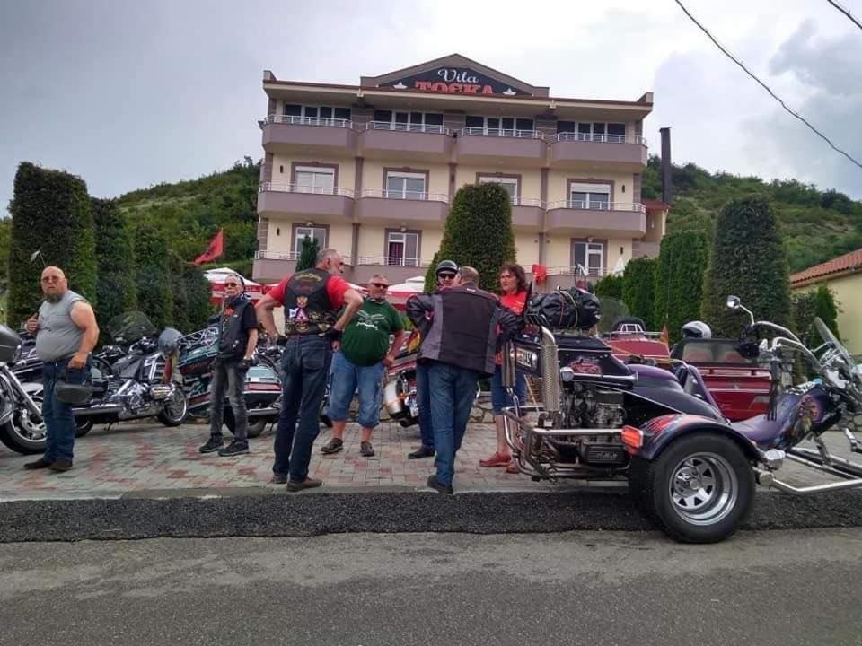 Hotel Vila Toska Piskupat Zewnętrze zdjęcie
