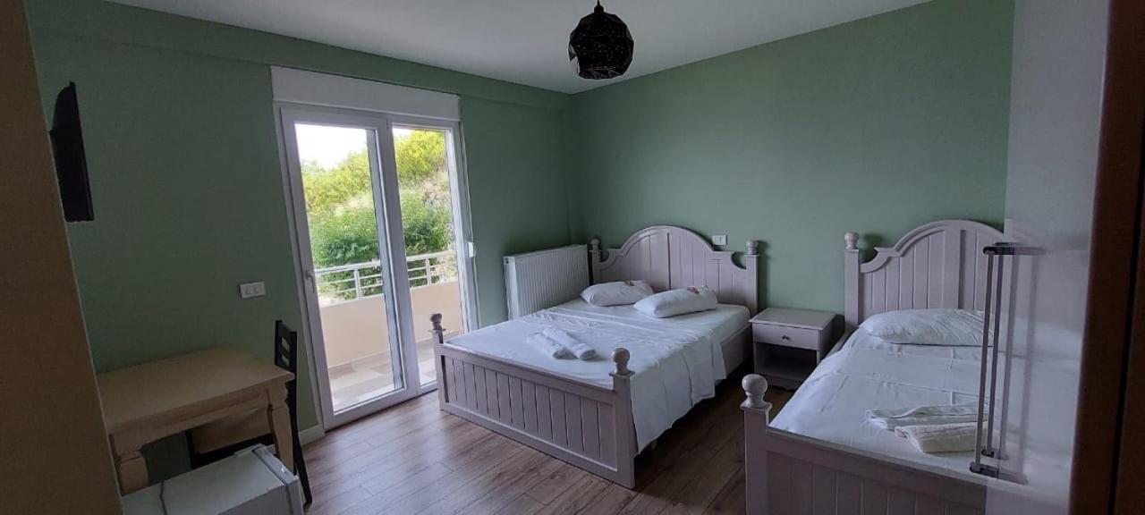 Hotel Vila Toska Piskupat Zewnętrze zdjęcie