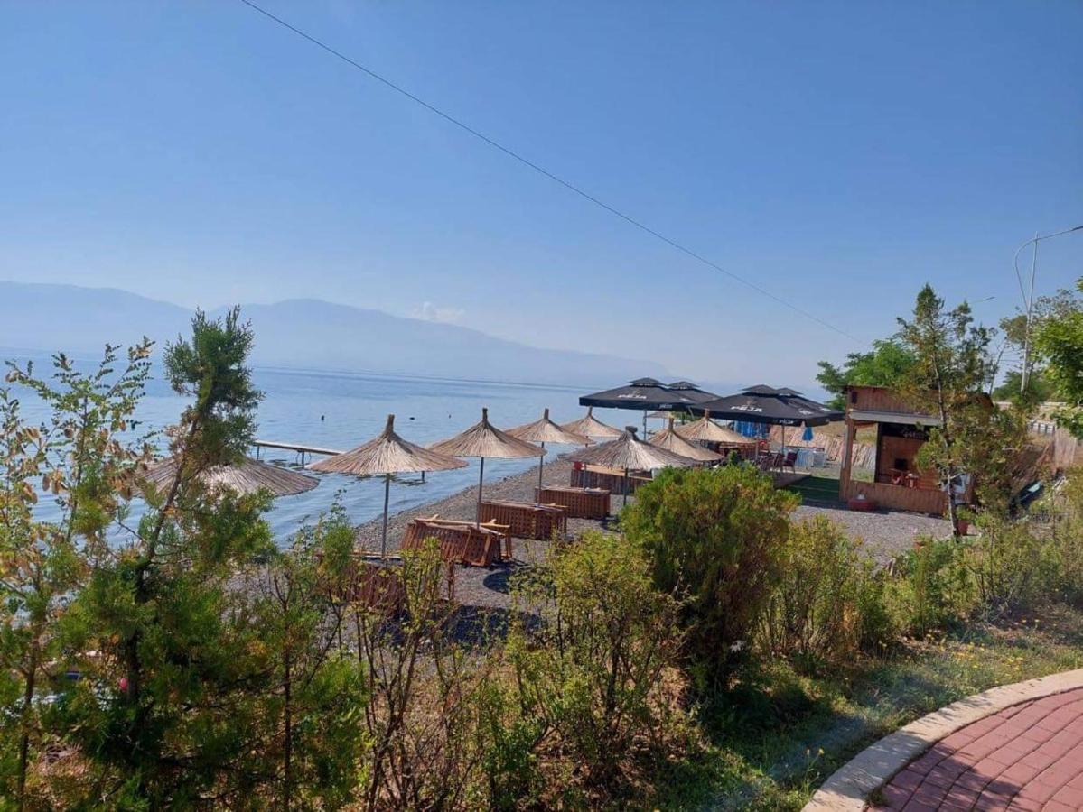 Hotel Vila Toska Piskupat Zewnętrze zdjęcie