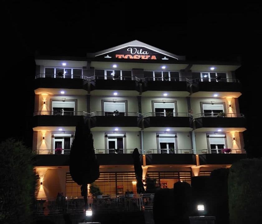 Hotel Vila Toska Piskupat Zewnętrze zdjęcie