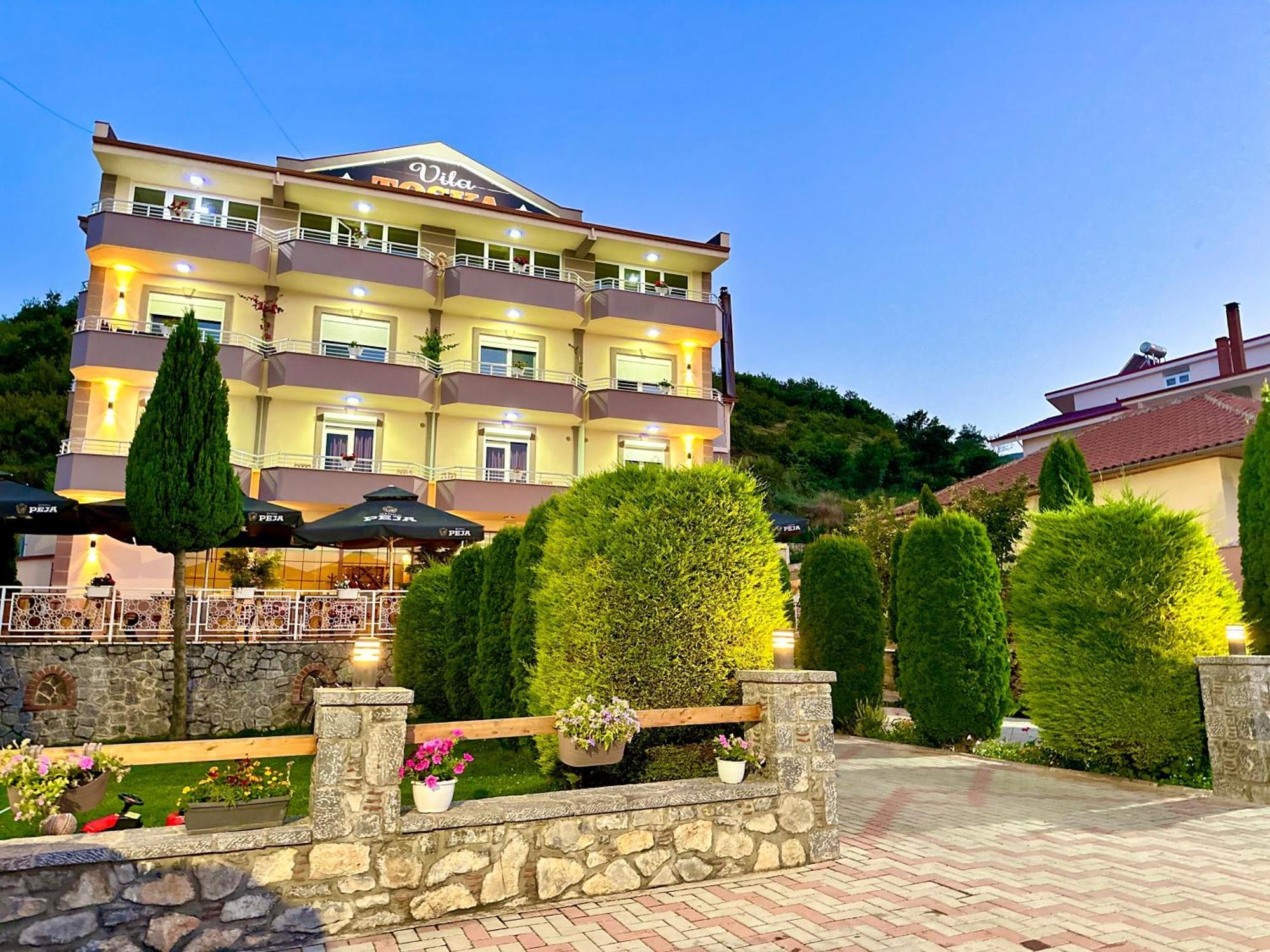 Hotel Vila Toska Piskupat Zewnętrze zdjęcie