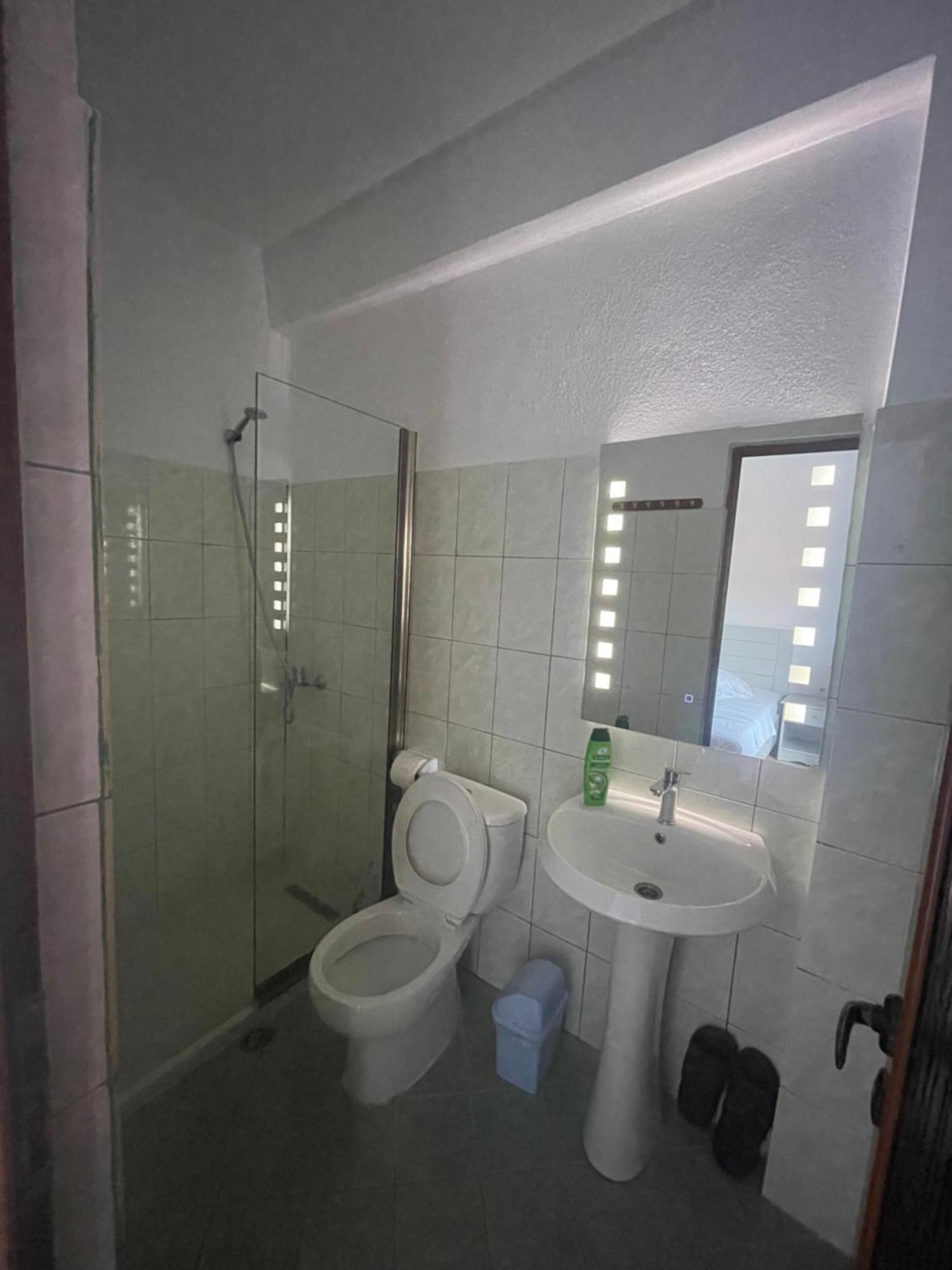 Hotel Vila Toska Piskupat Zewnętrze zdjęcie