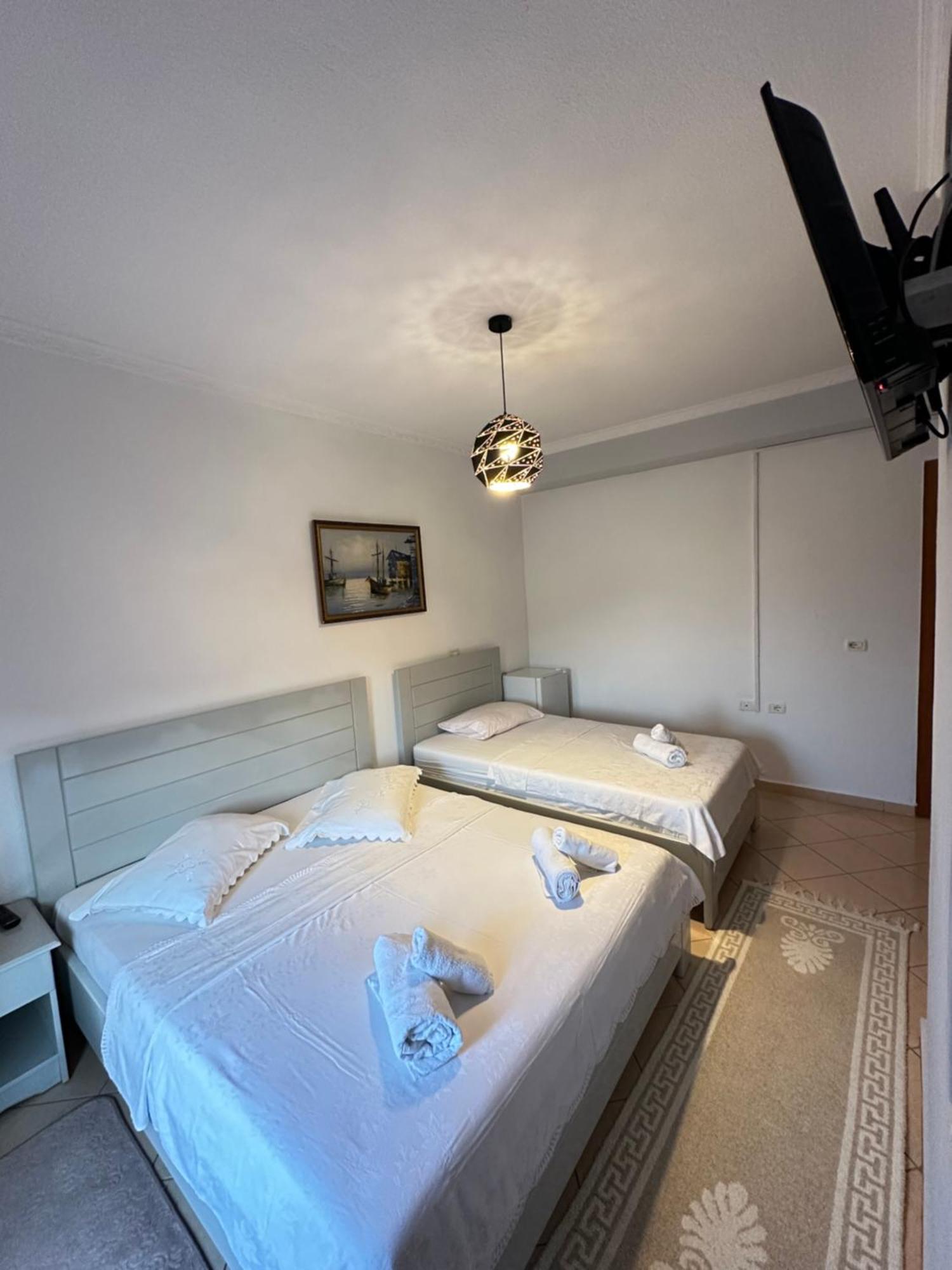 Hotel Vila Toska Piskupat Zewnętrze zdjęcie